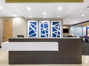 7 Person Private Office