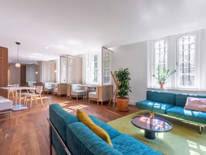 10 Person Private Office