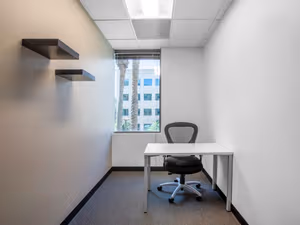 30 Person Private Office