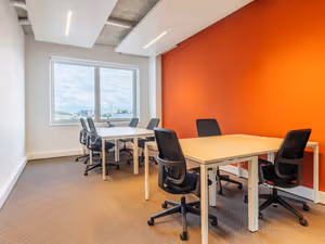 1 Person Private Office