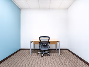 1 Person Private Office