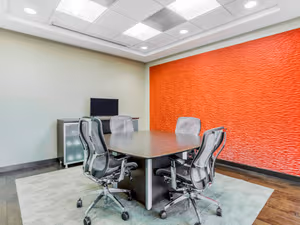 1 Person Virtual Office