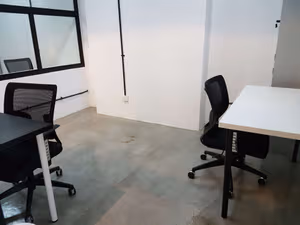 3 Person Private Office