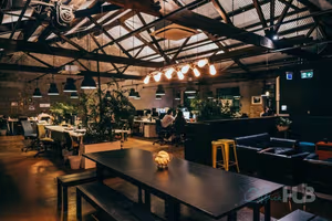 1 Person Coworking Desk
