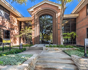 4 Person Private Office