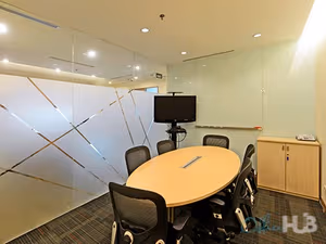 8 Person Private Office