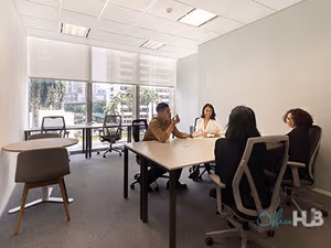 5 Person Private Office