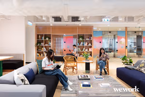 9 Person Private Office