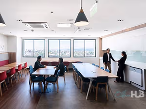 10 Person Private Office
