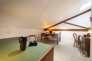 4 Person Coworking Desk