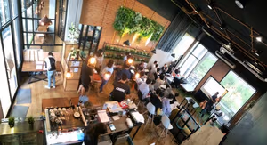 5 Person Coworking Desk