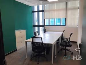 15 Person Private Office