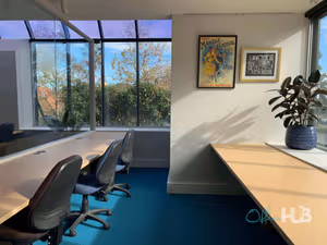 10 Person Private Office