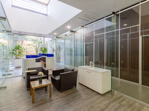 25 Person Private Office