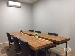 1 Person Virtual Office