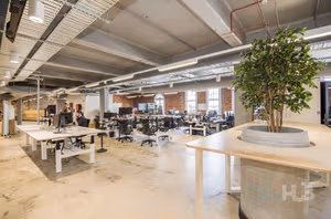 8 Person Shared Office