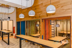 1 Person Coworking Desk