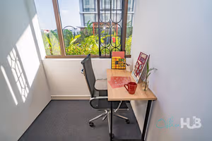 1 Person Coworking Desk