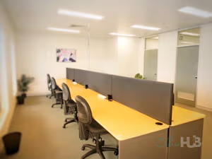 20 Person Sublet Office