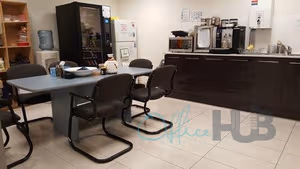 7 Person Shared Office