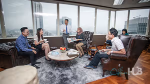 1 Person Coworking Desk
