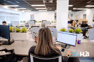 9 Person Coworking Desk