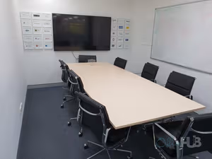 3 Person Shared Office