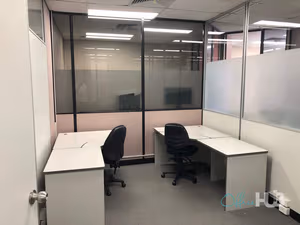 4 Person Private Office