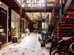 10 Person Private Office