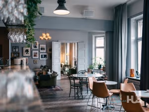 1 Person Virtual Office