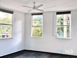 25 Person Sublet Office