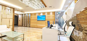 5 Person Private Office