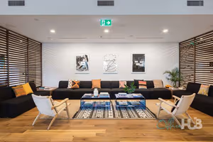 1 Person Coworking Desk