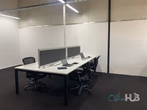 1 Person Shared Office