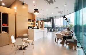 12 Person Private Office