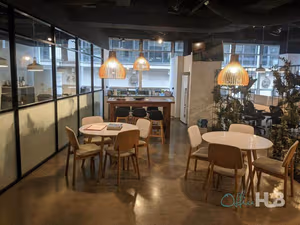 1 Person Coworking Desk