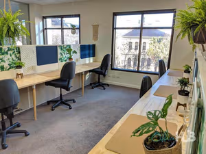 12 Person Private Office