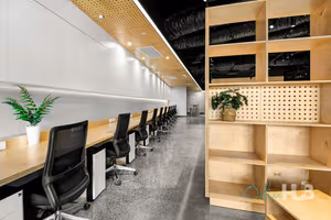 6 Person Coworking Desk