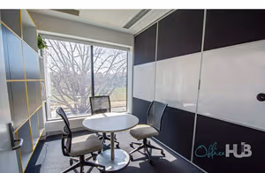 1 Person Shared Office