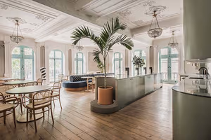 5 Person Coworking Desk