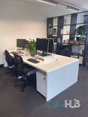3 Person Shared Office