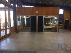 4 Person Private Office