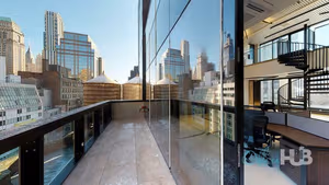 4 Person Private Office