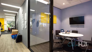 29 Person Private Office