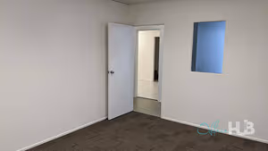 4 Person Private Office