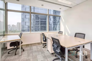 20 Person Private Office