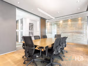 7 Person Private Office