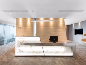 1 Person Coworking Desk