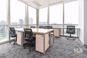 4 Person Private Office