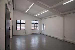 3 Person Private Office